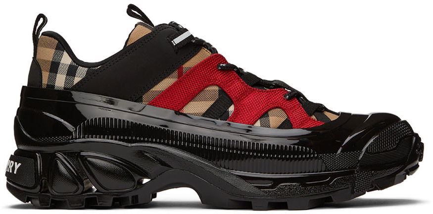 Unveiling Burberry Shoes: The Allure of Black and Red Styles