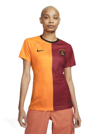 Galatasaray 2022/23 Home Women's Dri-FIT Short-Sleeve Football Top